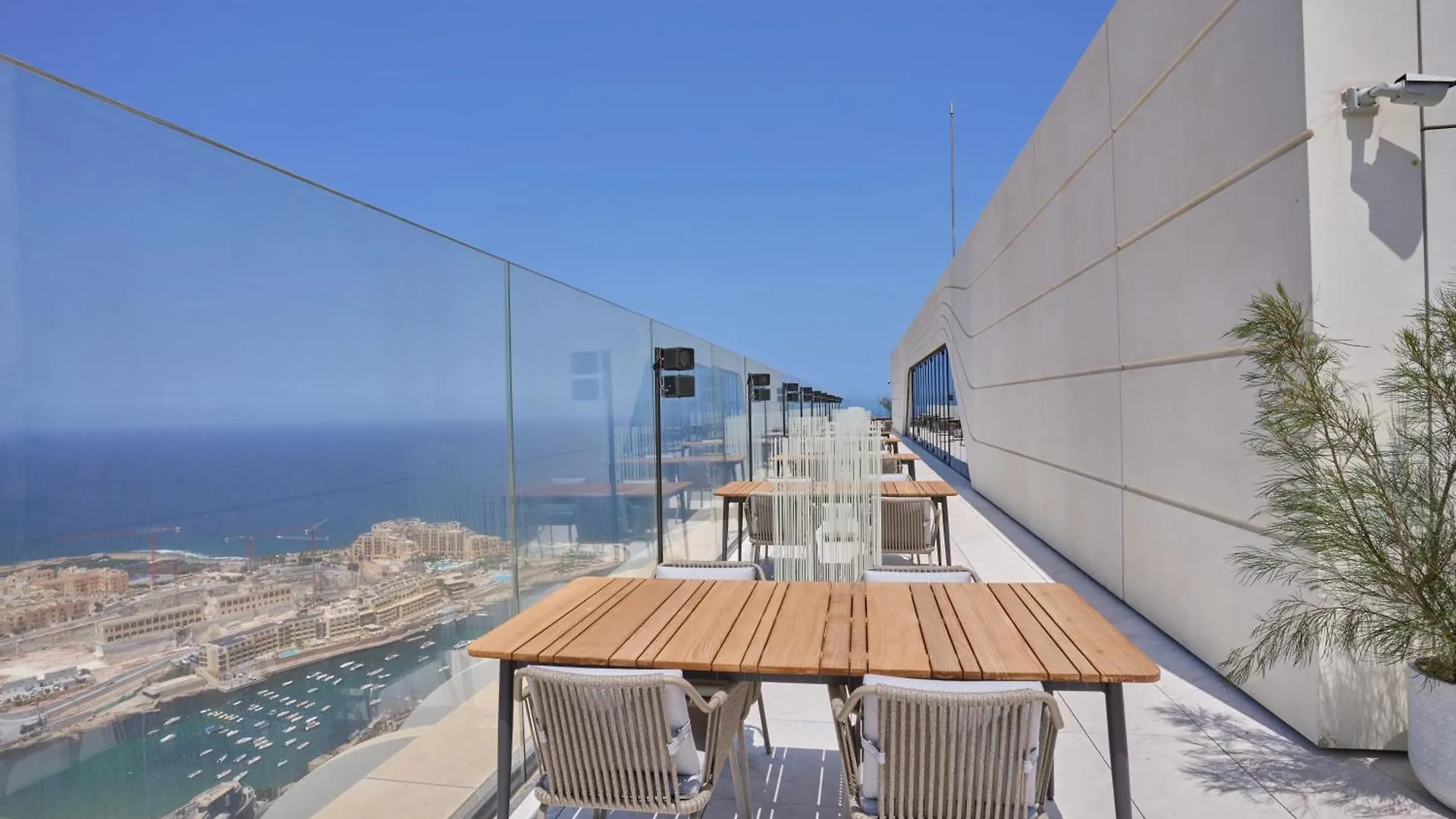 Panorama 20Th Floor Suite With Magnificent Views Saint Julian's