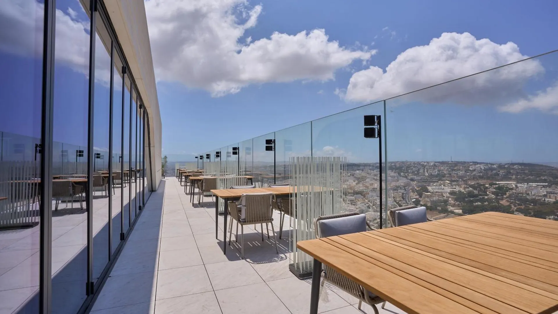 Panorama 20Th Floor Suite With Magnificent Views Saint Julian's